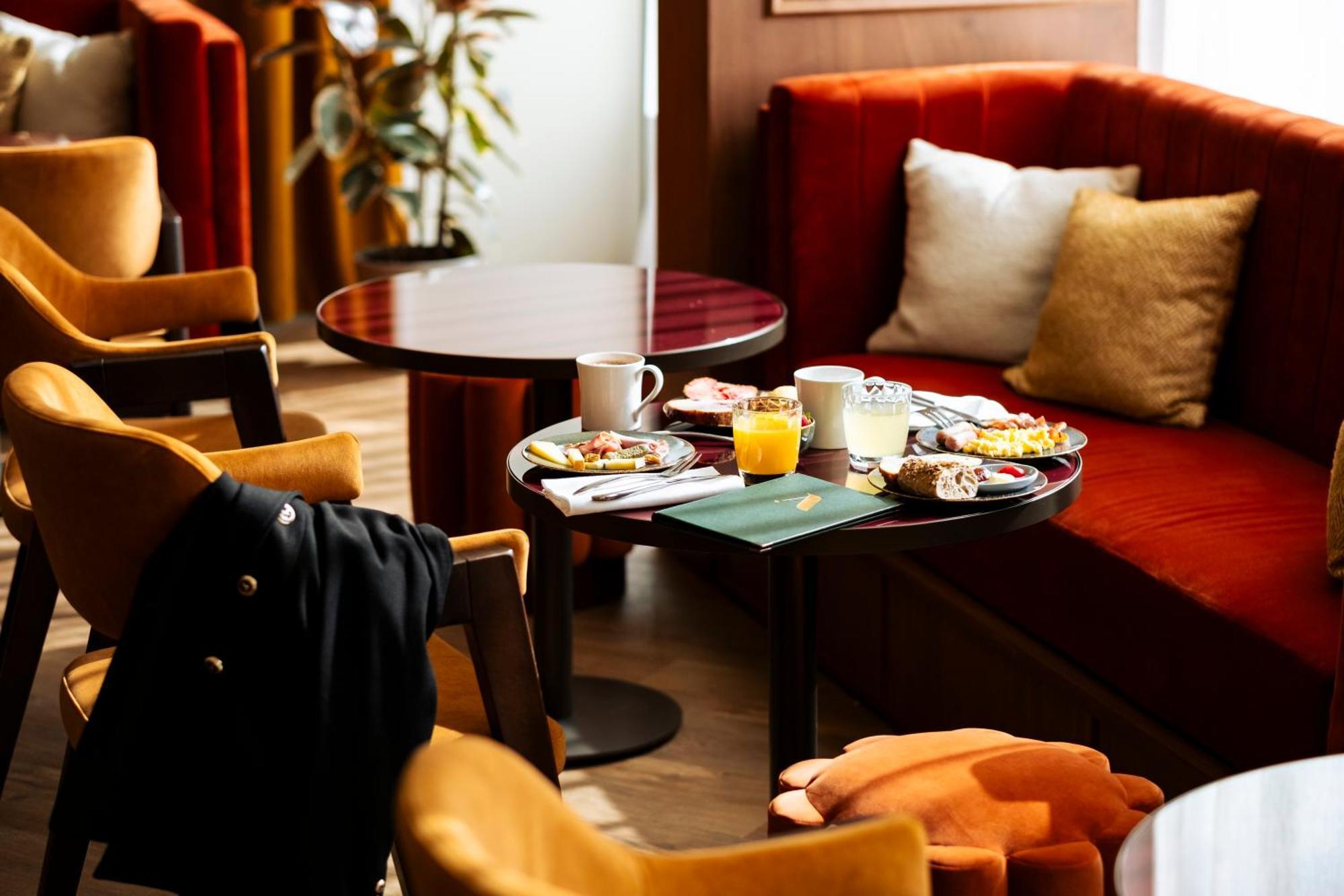 Mercure วิลฟร็องช์-ซูร์-โซน ภายนอก รูปภาพ