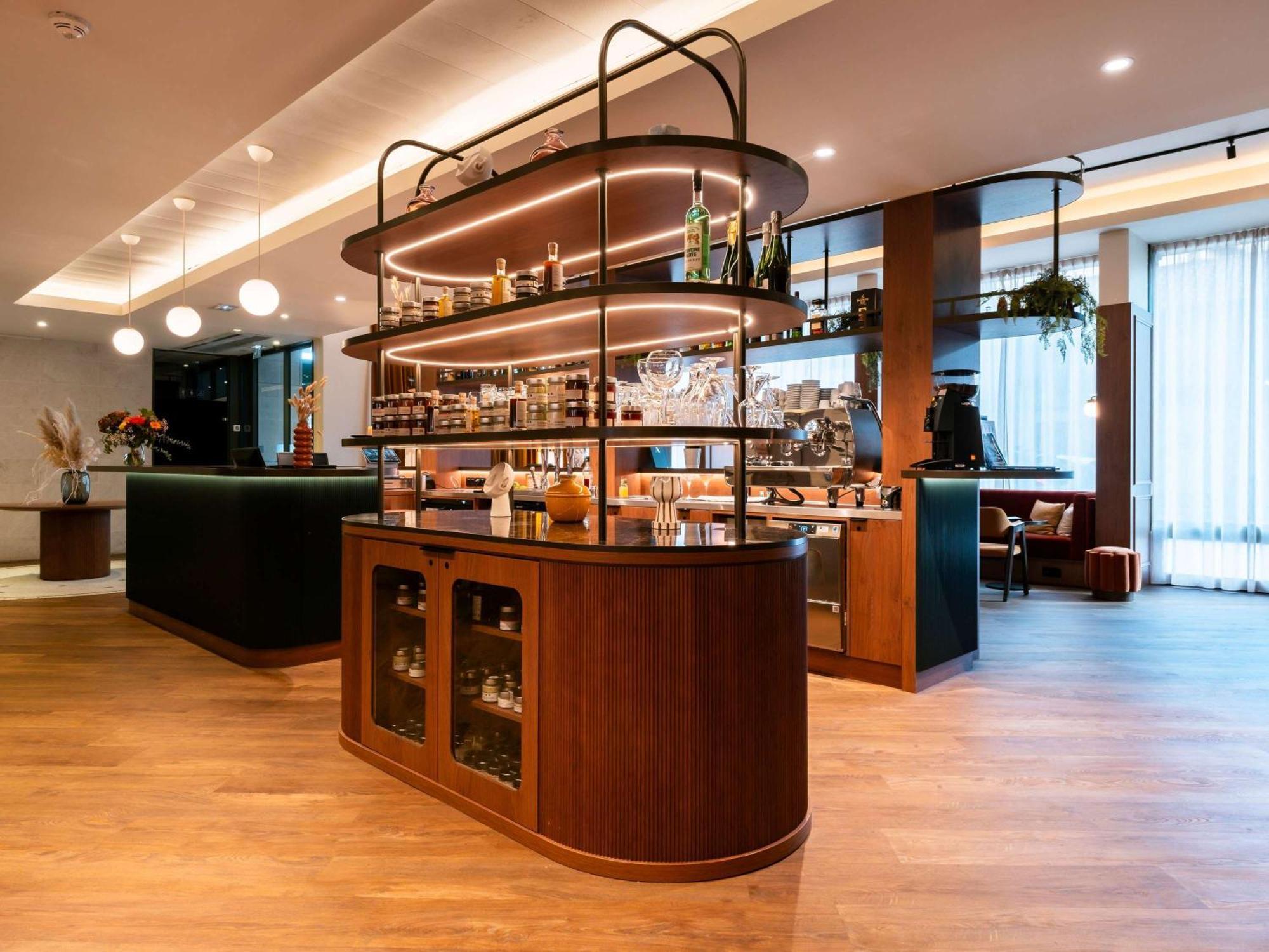 Mercure วิลฟร็องช์-ซูร์-โซน ภายนอก รูปภาพ